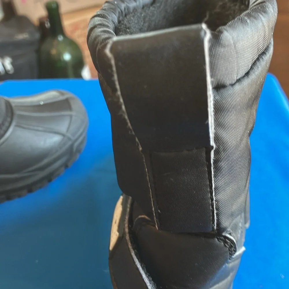 Kids Black Winter Boots 2